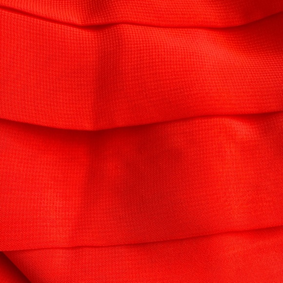 Z Central Park West Women’s Medium Vibrant Red Layered Tank Top - Picture 5 of 6